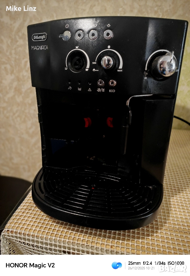 Delonghi ESAM 4000.B magnifica , снимка 1
