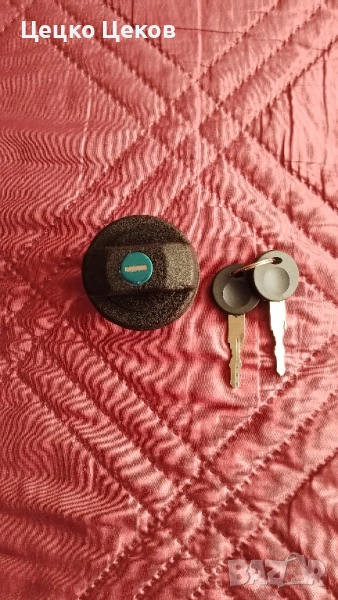 Капачка за резервоар, снимка 1