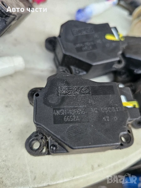 Моторче клапа парно 4N5H-19E616-6652A(4) за VOLVO S40 II седан (MS) 2.4 (2004), снимка 1