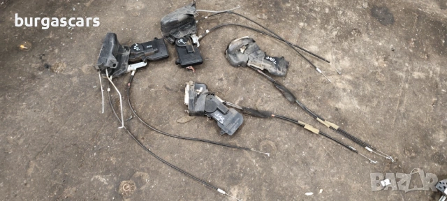 Брава врата задна лява дясна Mazda 6 комби  GG 02-08г, снимка 2 - Части - 53070387