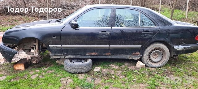 Mercedes W210 E290 На части 1994-99г., снимка 2 - Автомобили и джипове - 53948173