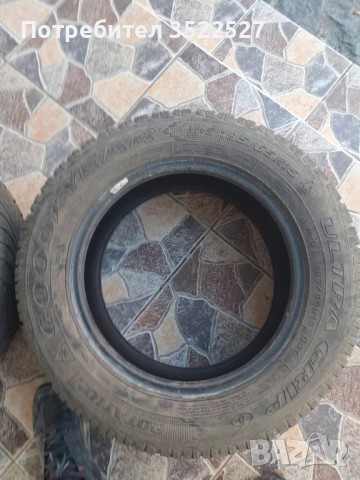 гуми 15 цола, снимка 2 - Гуми и джанти - 52351076