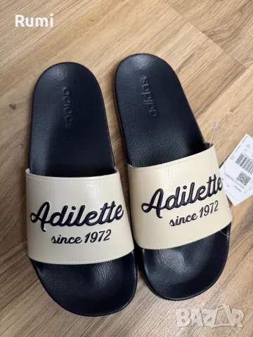 Унисекс нови оригинални чехли  adidas adilette ! 42,43,44 н, снимка 5 - Мъжки чехли - 48435485