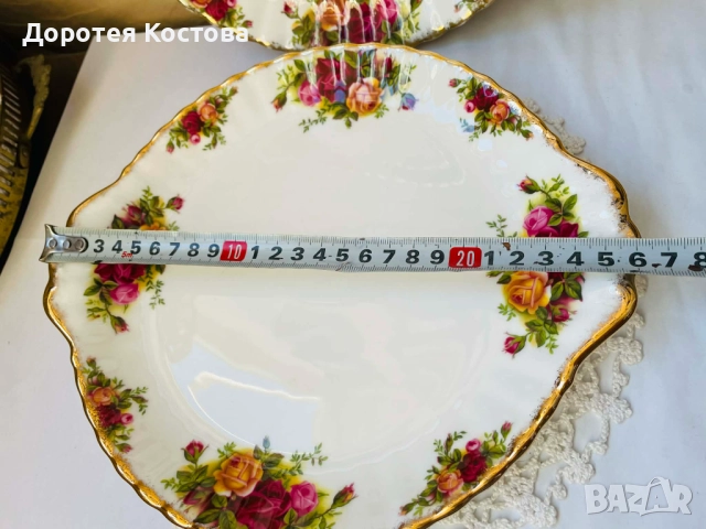 ROYAL ALBERT красиви плата от костен порцелан от Англия, снимка 5 - Антикварни и старинни предмети - 52957812