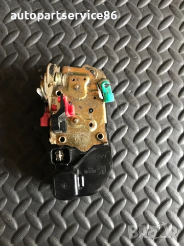 Механизъм за заключване на задна дясна врата за Jeep Cherokee (2002-2008) 11504, снимка 2 - Части - 53570982