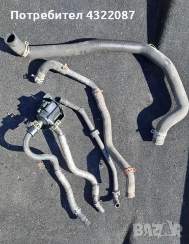 Разширителен съд,маркучи,казанче чистачи- FORD ECOSPORT 2016Г 1.0 125к, снимка 3 - Части - 49660799