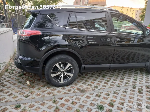 Toyota RAV 4. 2.5. Перфектна за газ, снимка 3 - Автомобили и джипове - 47164108