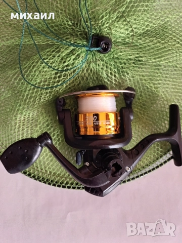 Риболовна макара с корда подарък живарник