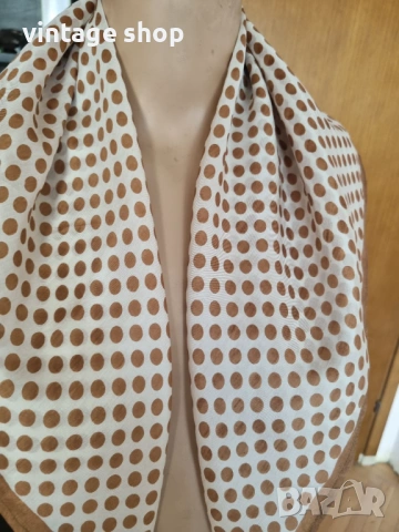 Копринени шалове с точки (различни размери), снимка 13 - Шалове - 54144361