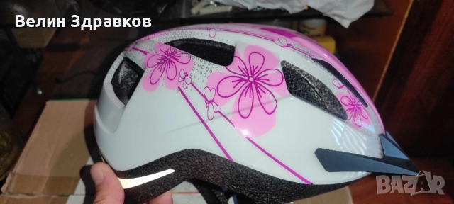 Продава се детски велосипед.