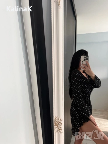 Рокля на точки