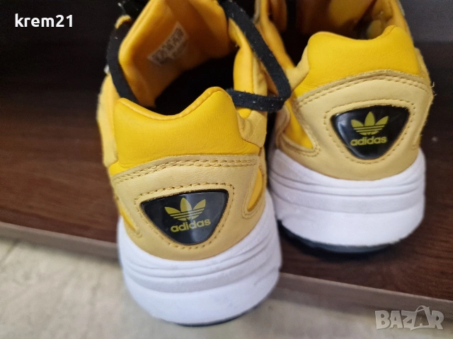 Adidas WMNS Falcon Zip дамски номер 40, снимка 5 - Маратонки - 53912900
