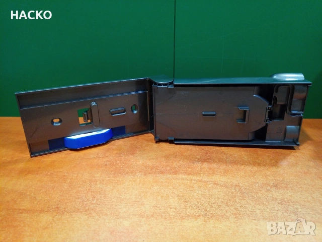 Стойка за зареждане за прахосмукачка Dyson V12 Detect Slim, сива, пълен комплект, снимка 6 - Прахосмукачки - 53573779