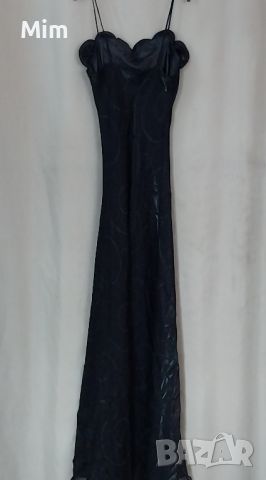 XS Черна дълга рокля за много елегантна дама , снимка 2 - Рокли - 46392618