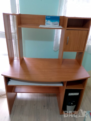 Ученическо/компютърно бюро , снимка 2 - Бюра - 54278767