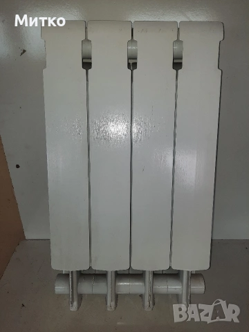 НОВ Алуминиев радиатор с 4 ребра със забележка, снимка 2 - Радиатори - 53193358