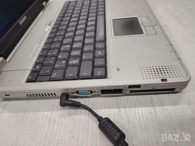 Ретро лаптоп за колекция реставрация, снимка 9 - Лаптопи за дома - 53249275