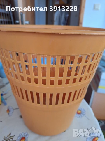 Кош за хартиени отпадъци.