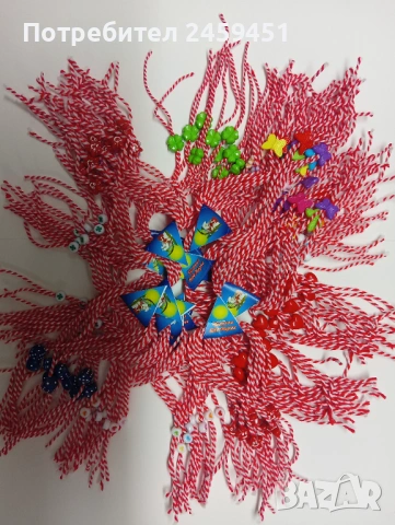 Мартеници , снимка 3 - Български сувенири - 53427915