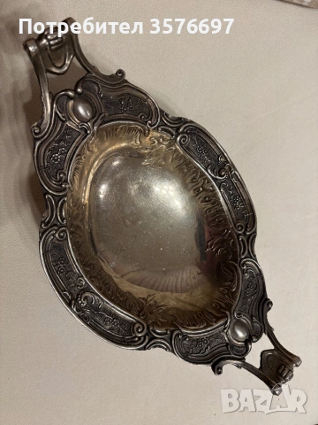 Посребрени прибори за сервиране