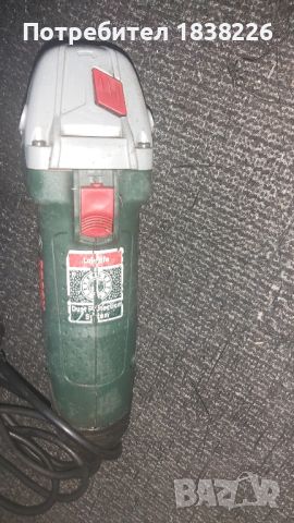 Ъглошлайф BOSCH 125MM 750W, снимка 6 - Други инструменти - 46404883