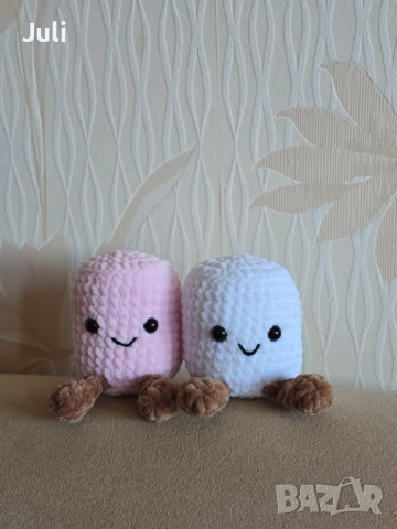 Ръчно плетени на една кука Маршмелоу, снимка 4 - Други - 52109804