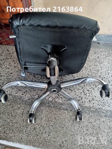 Офис стол, снимка 6 - Столове за офис - 50989617