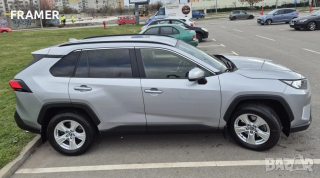 Toyota Rav4 2.0I AWD CVT EXECUTIVE, снимка 3 - Автомобили и джипове - 52867242
