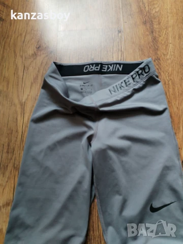 Nike Pro Training - страхотен дамски клин КАТО НОВ M, снимка 4 - Спортни екипи - 50966947