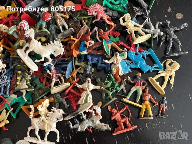 Стари фигурки войници , индианци , каубои , рицари …, снимка 4 - Колекции - 53744292