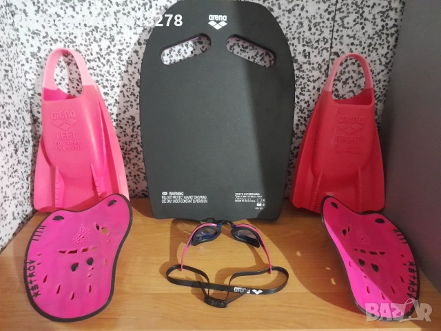 Лот от плувни принадлежности в розов цвят -"ARENA", снимка 2 - Водни спортове - 53942375