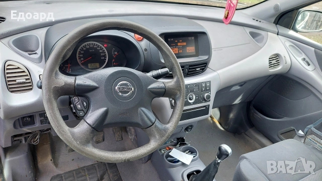 Nissan Almera tino 1.8 бензин, снимка 2 - Автомобили и джипове - 53644564