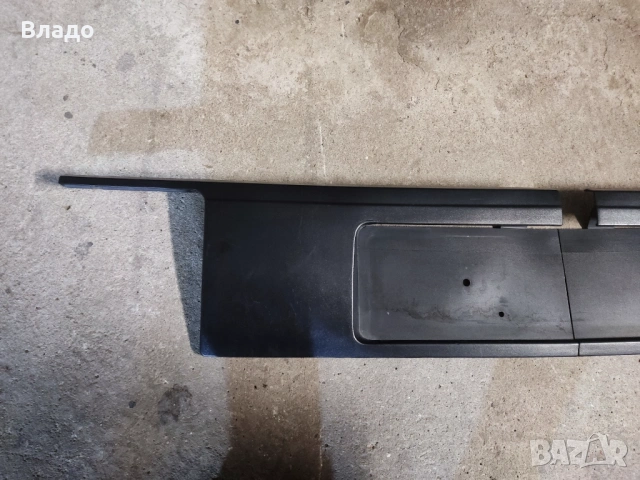 Бленда багажник VW Jetta MK2, снимка 2 - Части - 53661680