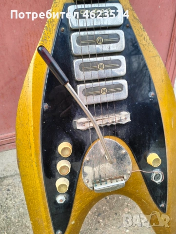 Електронна китара Орфей Пловдив, снимка 4 - Антикварни и старинни предмети - 53900045