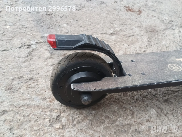 Повредена детска електрическа тротинетка, снимка 4 - Велосипеди - 53918621