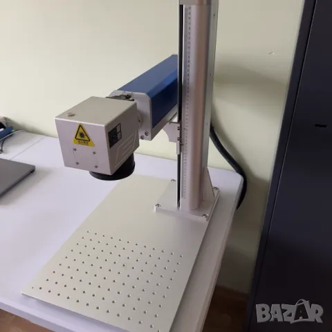 Продавам лазер за гравиране Galvo Laser JPT MOPA M7 60W Fiber Laser, снимка 2 - Други инструменти - 49034373