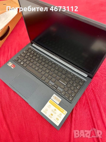 ASUS Vivobook 15 Ryzen 7 / 16GB RAM / като нов