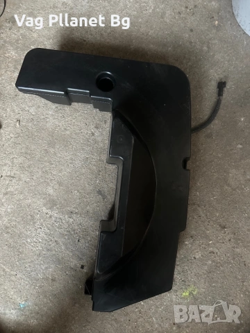 Оригинален субуфер Ауди subwoofer Audi, снимка 2 - Части - 53341321