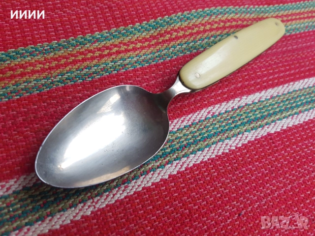 Сгъваема лъжица слонова кост 
