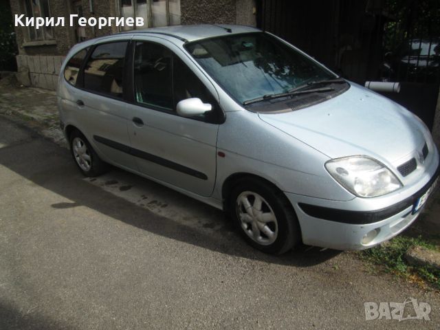 Renault Scenic 1.6i, снимка 1 - Автомобили и джипове - 46393170