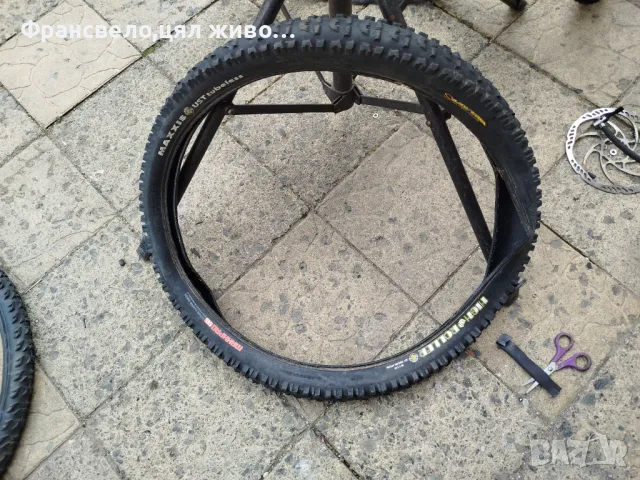 26 цола гума за велосипед колело maxxis high roller 2.5, снимка 1