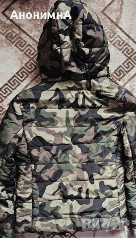 Камуфлажно яке Bershka, снимка 2 - Якета - 53910298
