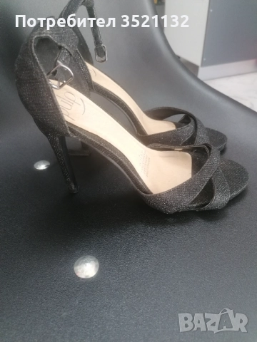 Дамски сандали на висок ток , снимка 4 - Дамски елегантни обувки - 51796046
