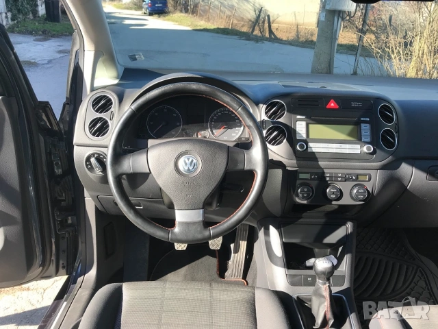 VW Golf Plus TDI 2.0, снимка 6 - Автомобили и джипове - 53762390