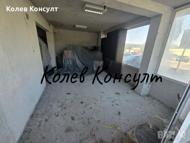 Продавам търговско помещение кв. Славянски, снимка 7 - Магазини - 51581887