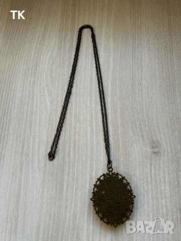 Продавам нов ръчно изработен медальон с дълга верижка, снимка 2 - Колиета, медальони, синджири - 51056290