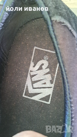 VANS-кожени нови кецове 47 номер, снимка 2 - Маратонки - 53746399