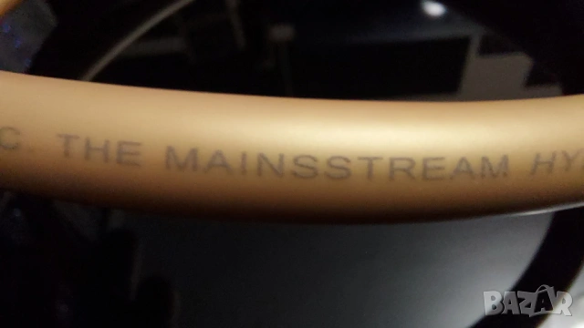 Van Den Hul M.C. The Mainstream Hybrid Halogen Free Power Cable , снимка 5 - Други - 53095569