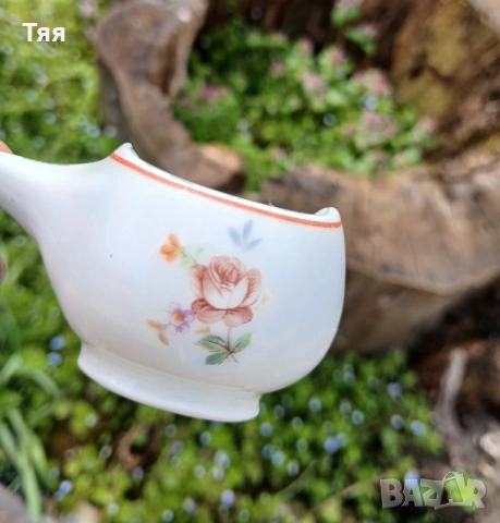 Порцеланови кратунки , снимка 3 - Антикварни и старинни предмети - 54174487