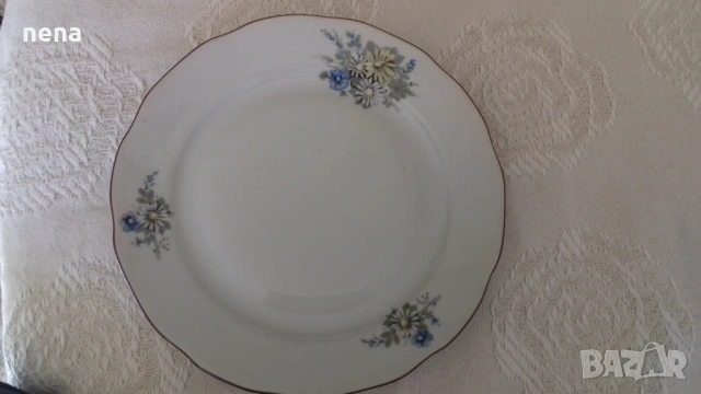 Порцеланови буркани и други порцеланови изделия, снимка 11 - Сервизи - 50661248